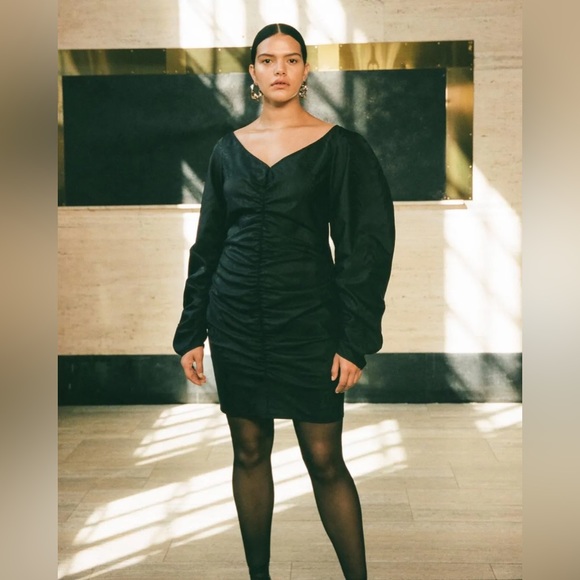 Who What Wear Dresses & Skirts - WHO WHAT WEAR COLLECTION Alex Shirred Minidress - L